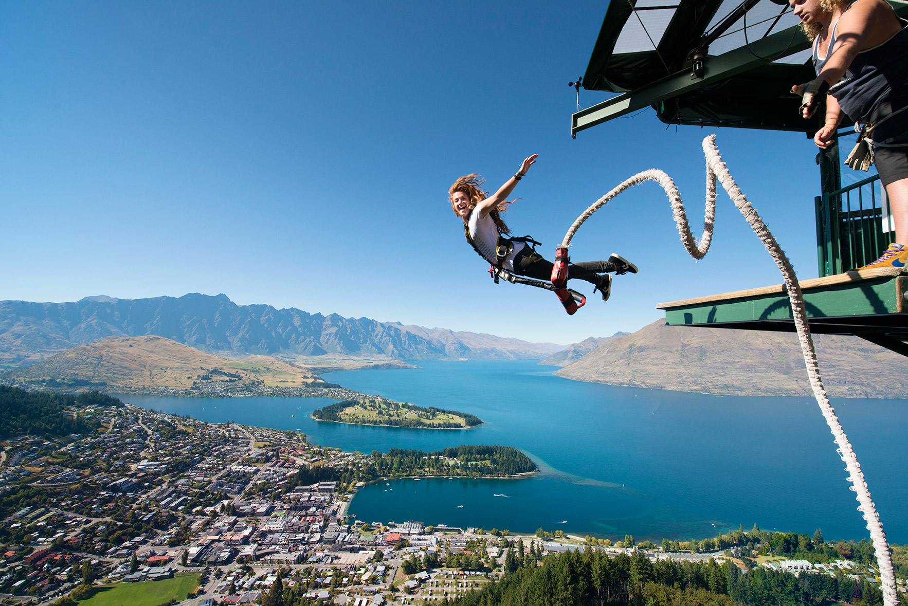 Bungy jumping